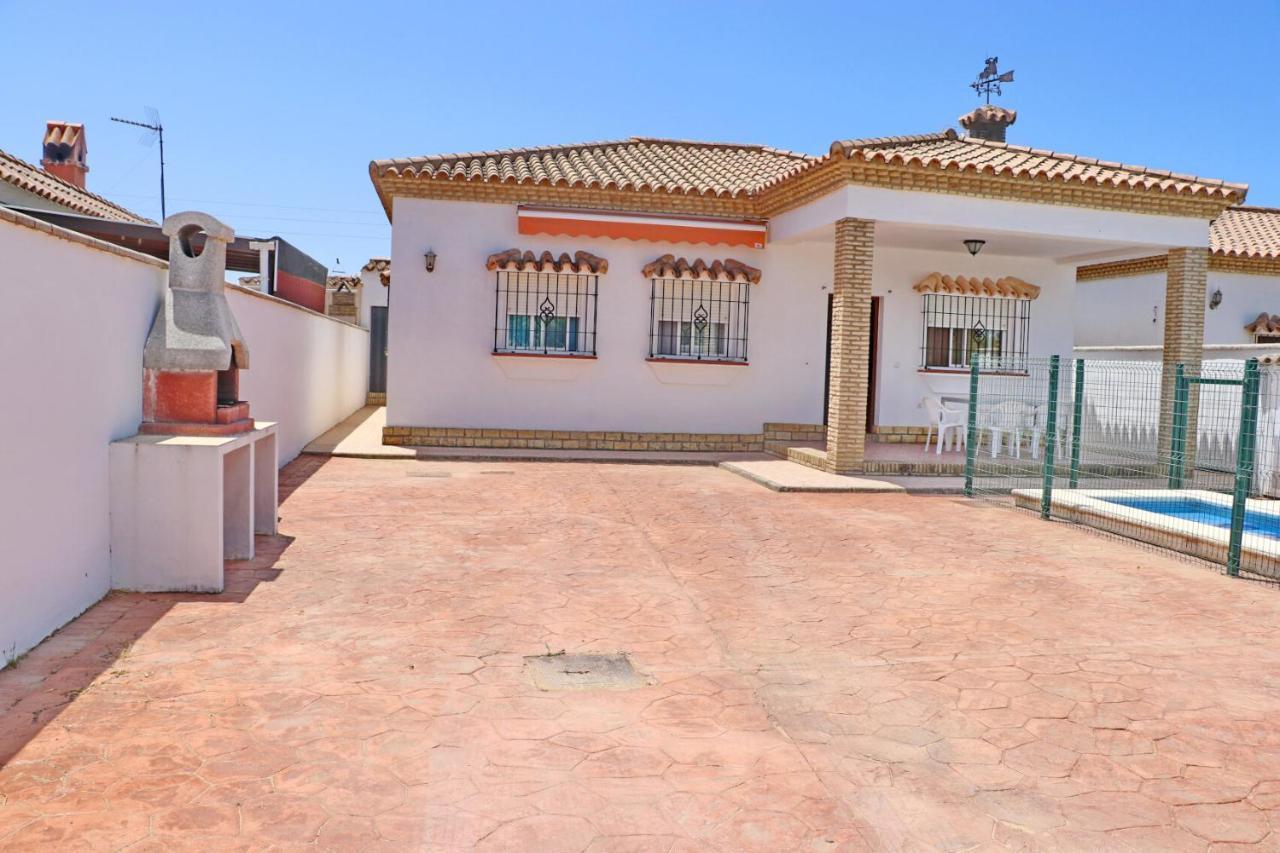 Chalet Pinar De Roche Конил-де-ла-Фронтера Екстериор снимка